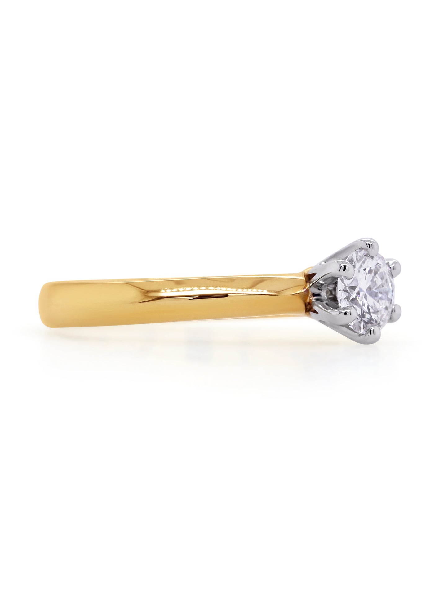 0.50 Carat Solitair Diamond ring in 18 Carat Yellow Gold