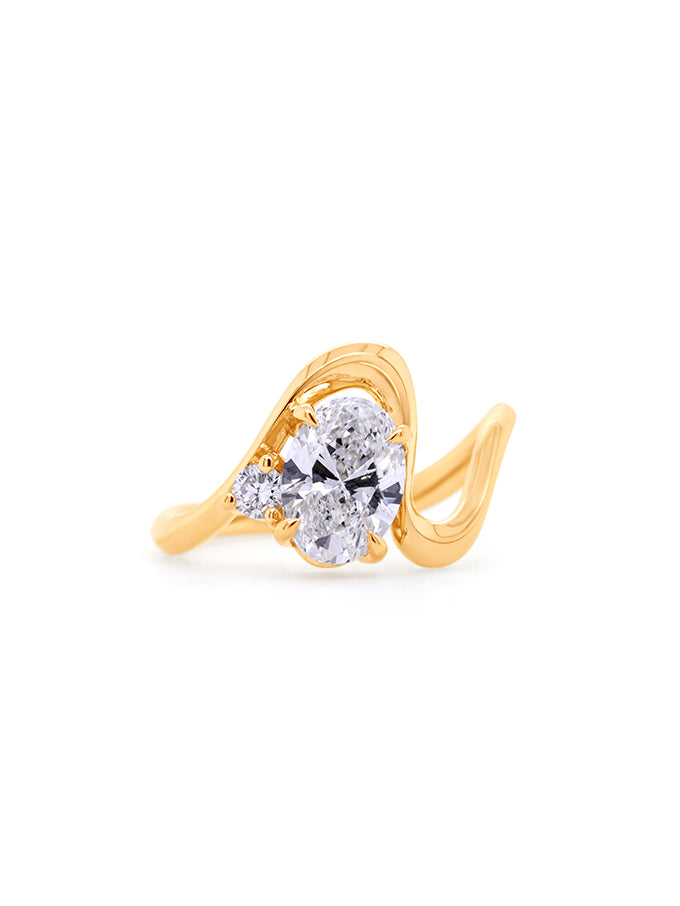 Lab Grown Diamond 1.52ct Oval Cut & 0.10ct RBC, 9K Yellow Gold Ring.