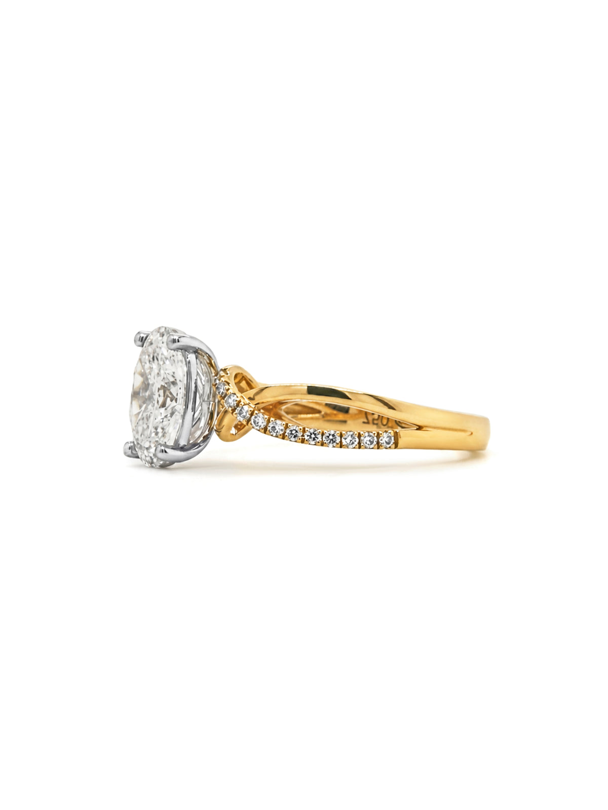 Lab Grown Oval Diamond Set Ring, 18 Carat Yellow Gold, T=1.63ct.