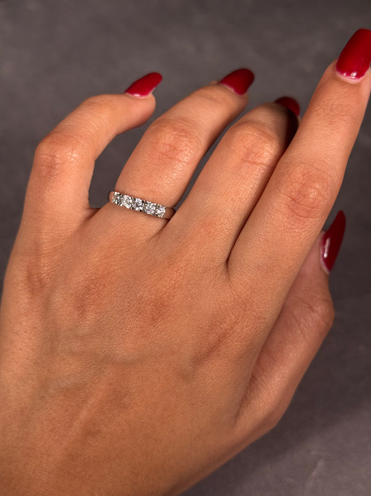 0.5 Carat Diamond 18K White Gold Wedding Ring