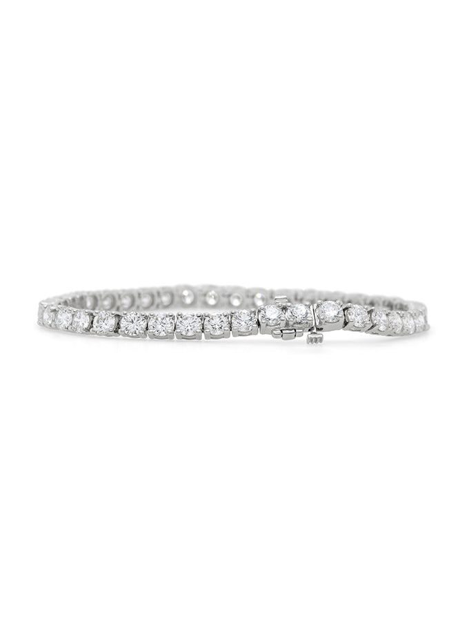 Lab Grown 2.35 Carat Diamond Tennis Bracelet in 9 Carat White Gold