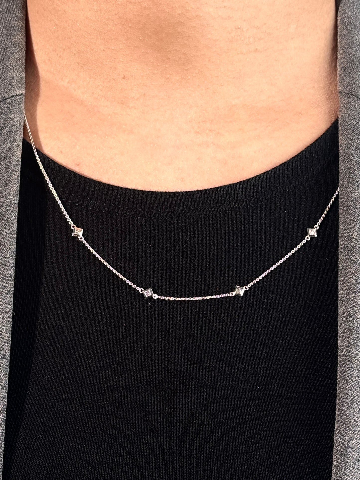 0.21 Carat Diamond Set Necklace in 9 Carat White Gold