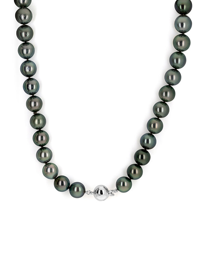Tahitian Black Pearl Strand, 18K White Gold, 10x12mm.