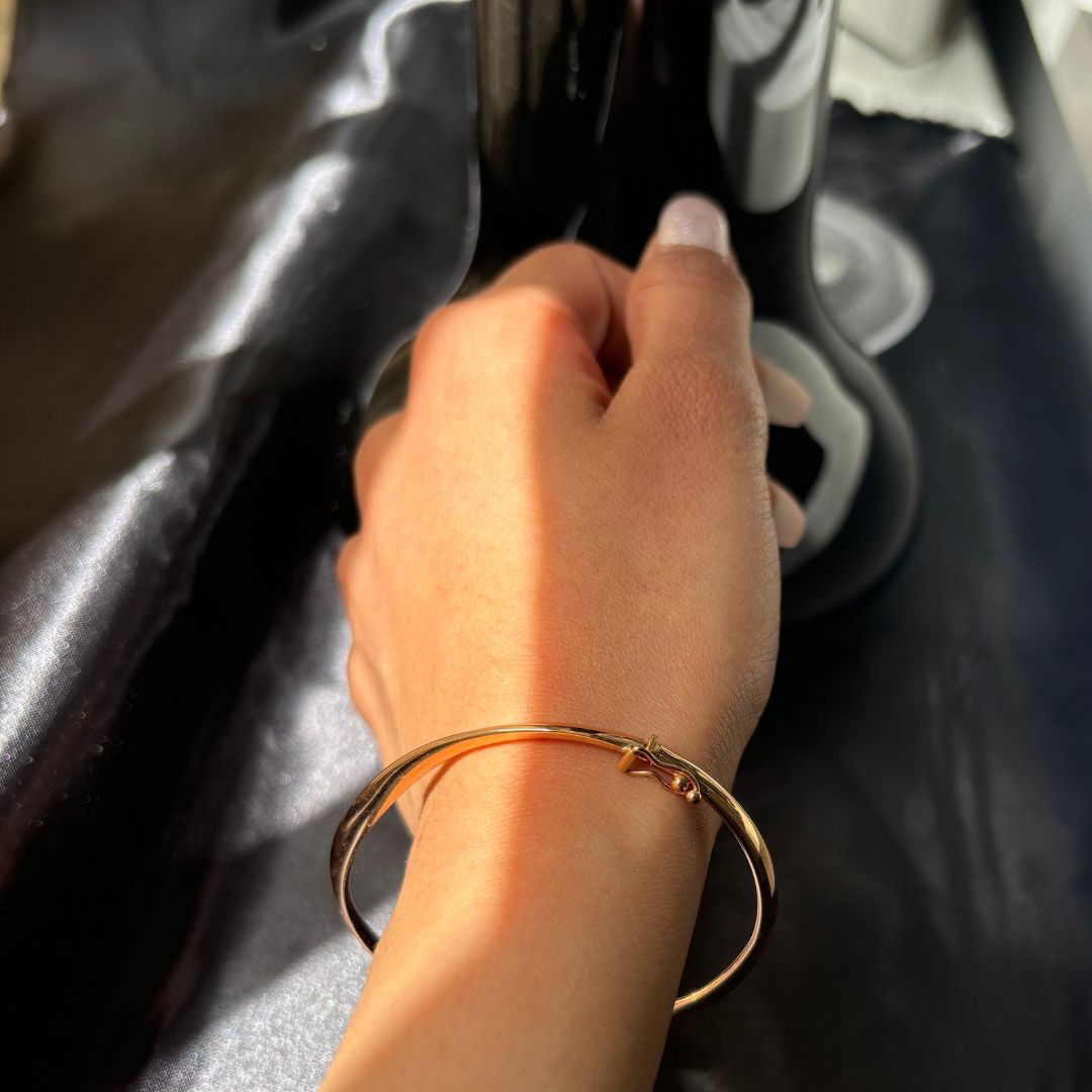 Classic Rose Gold bangle, 9 Carat.