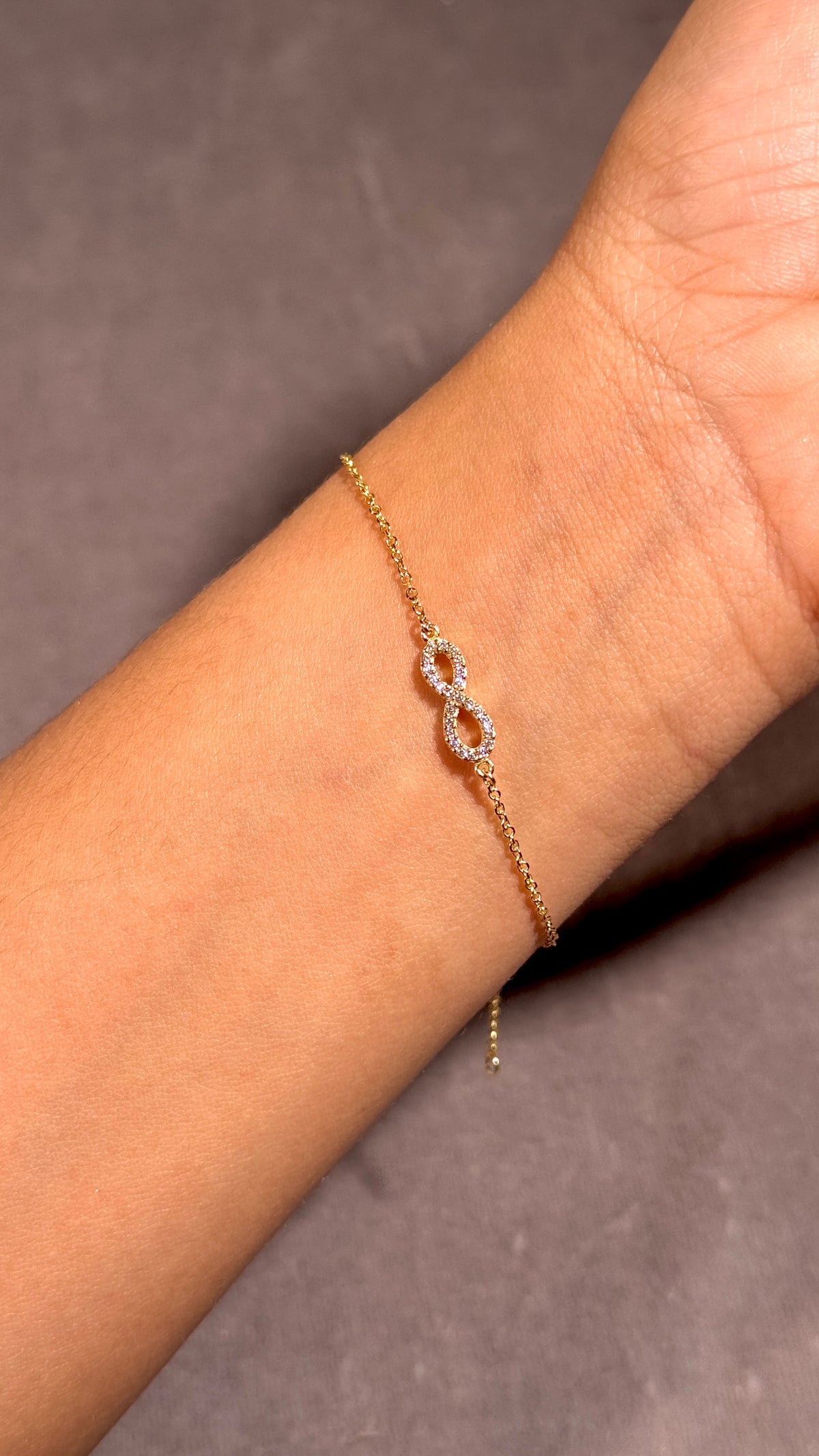 Infinity Bracelet Cubic Zirconia Set 9K Yellow Gold 18cm