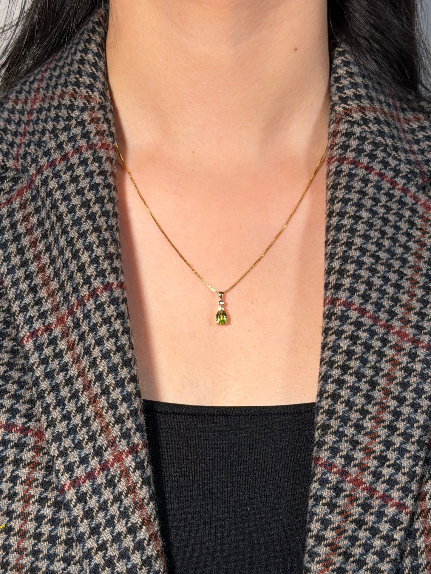 Pear Peridot & Diamond Pendant in 9 Carat Yellow Gold
