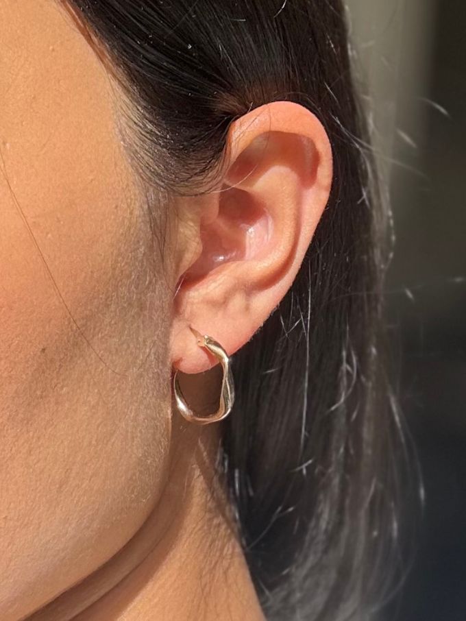 15mm Swirl Hoop Earrings in 9 Carat Yellow Gold