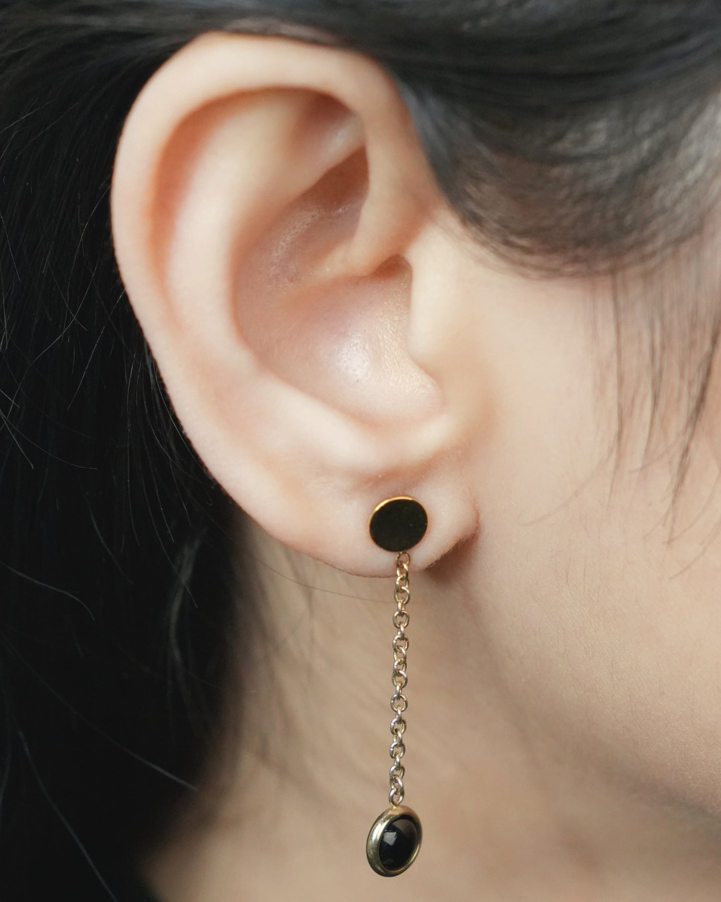 Black Onyx Drop Earrings, 9K Yellow Gold, Glamorous.