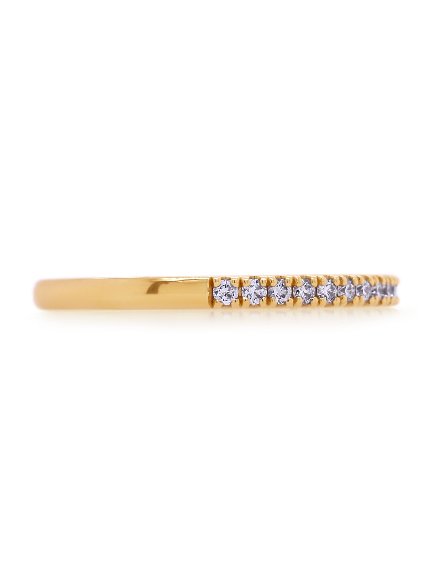 Stunning Diamond Set Band, 18K Yellow Gold T=0.24ct