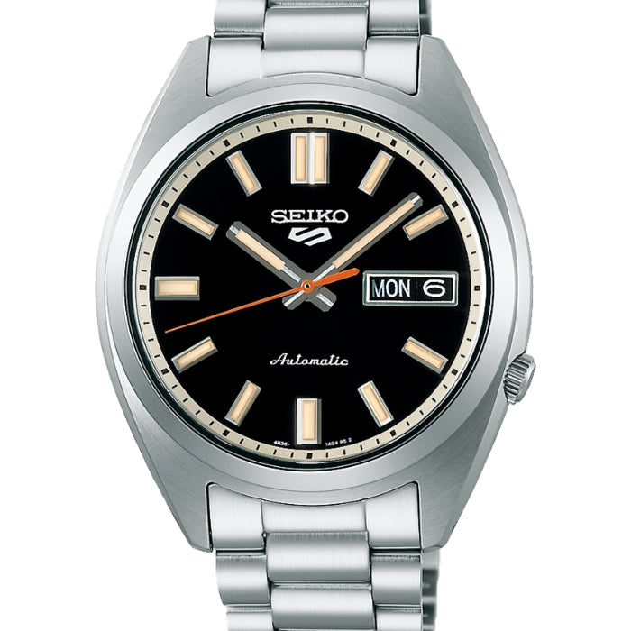 Seiko 5 SRPK89K on a Bracelet Band