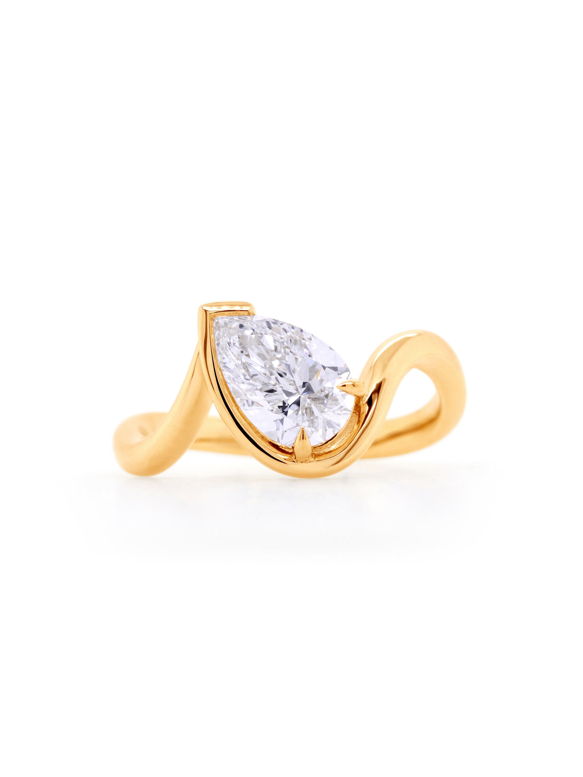 Lab Grown 1.51ct Pear Cut Diamond Ring in 9 Carat Yellow Gold