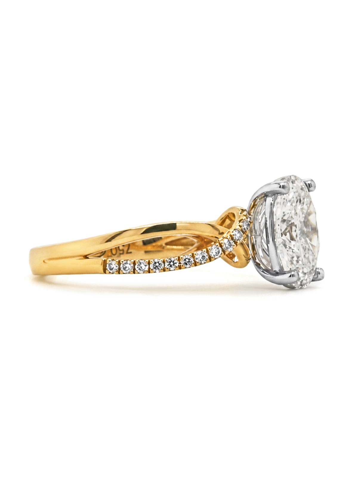Lab Grown Oval Diamond Set Ring, 18 Carat Yellow Gold, T=1.63ct.
