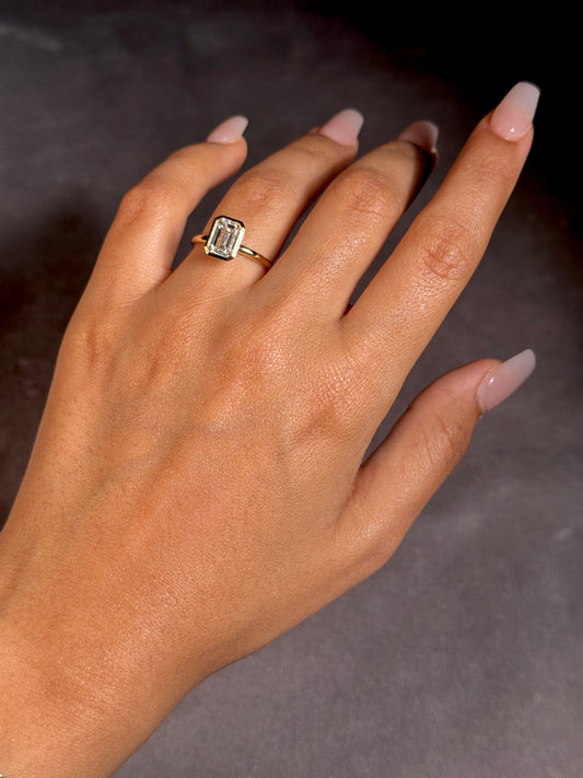 Lab Grown 2.00ct Emerald Cut Solitaire Diamond Ring, 9K Yellow Gold