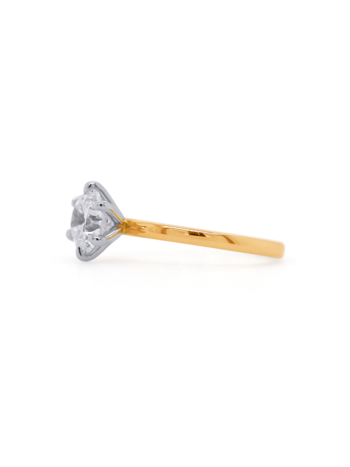 Lab Grown RBC Solitaire Diamond, 18K Yellow Gold T=1.50ct
