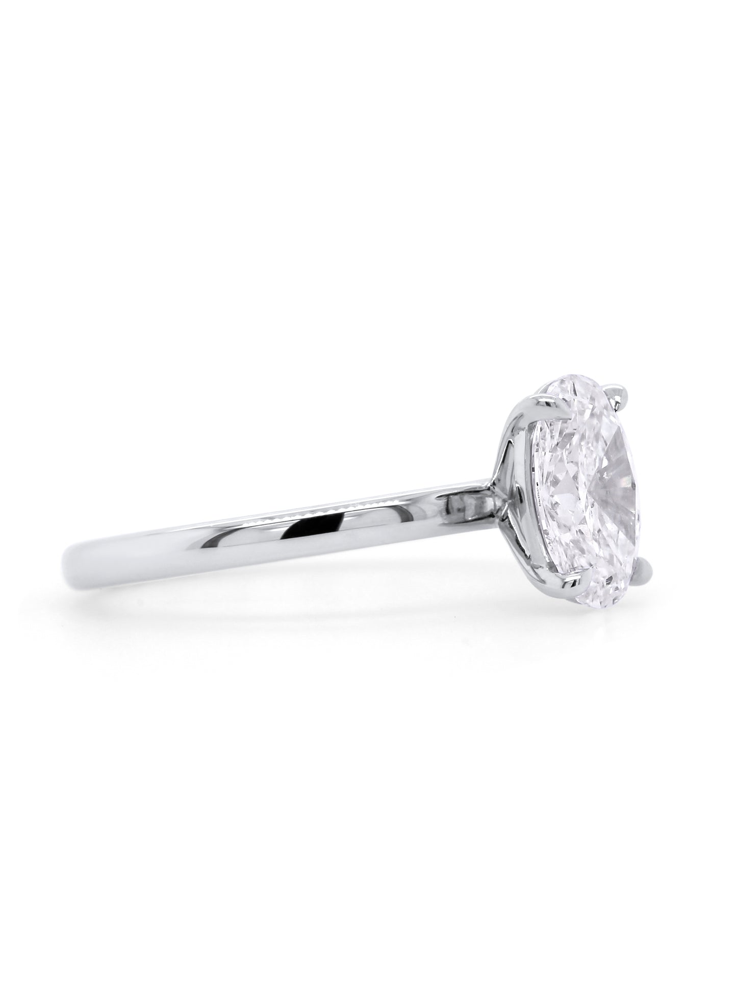 Lab Grown Oval Diamond 1.51 Carat Ring in 18 Carat White Gold.