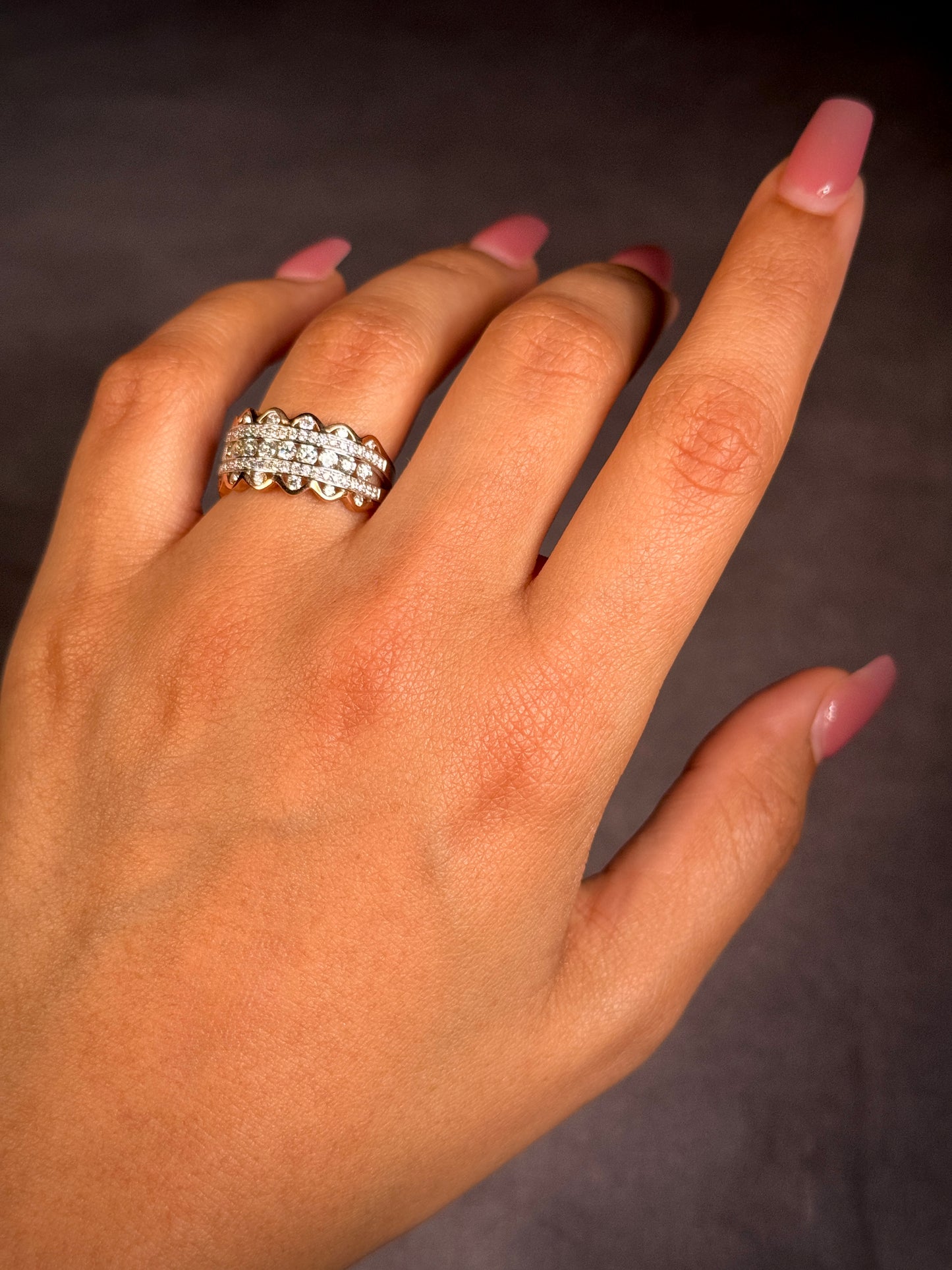 Rose & White Gold Diamond Set Ring, 9K Rose White Gold T=1.16ct.