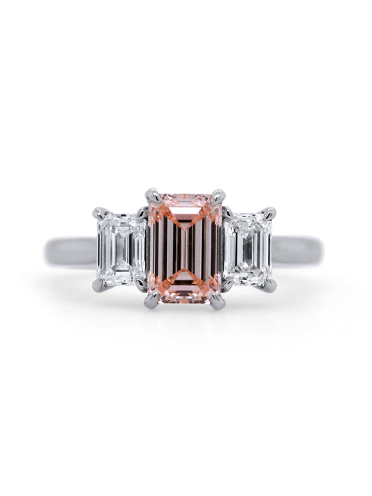 Lab Grown Fancy Vivid Pink Diamond Ring, D=1.50ct Platinum