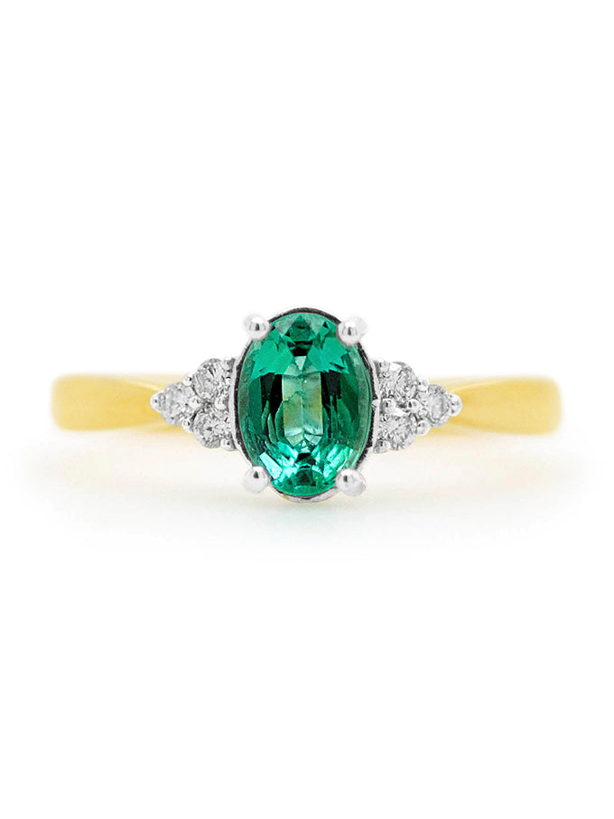 Lab Grown Diamonds & Natural Emerald Set in 9K Yellow Gold.