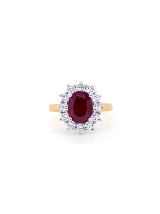 Maginificent 18 Carat Yellow Gold Ladies Ruby & Diamond Ring.