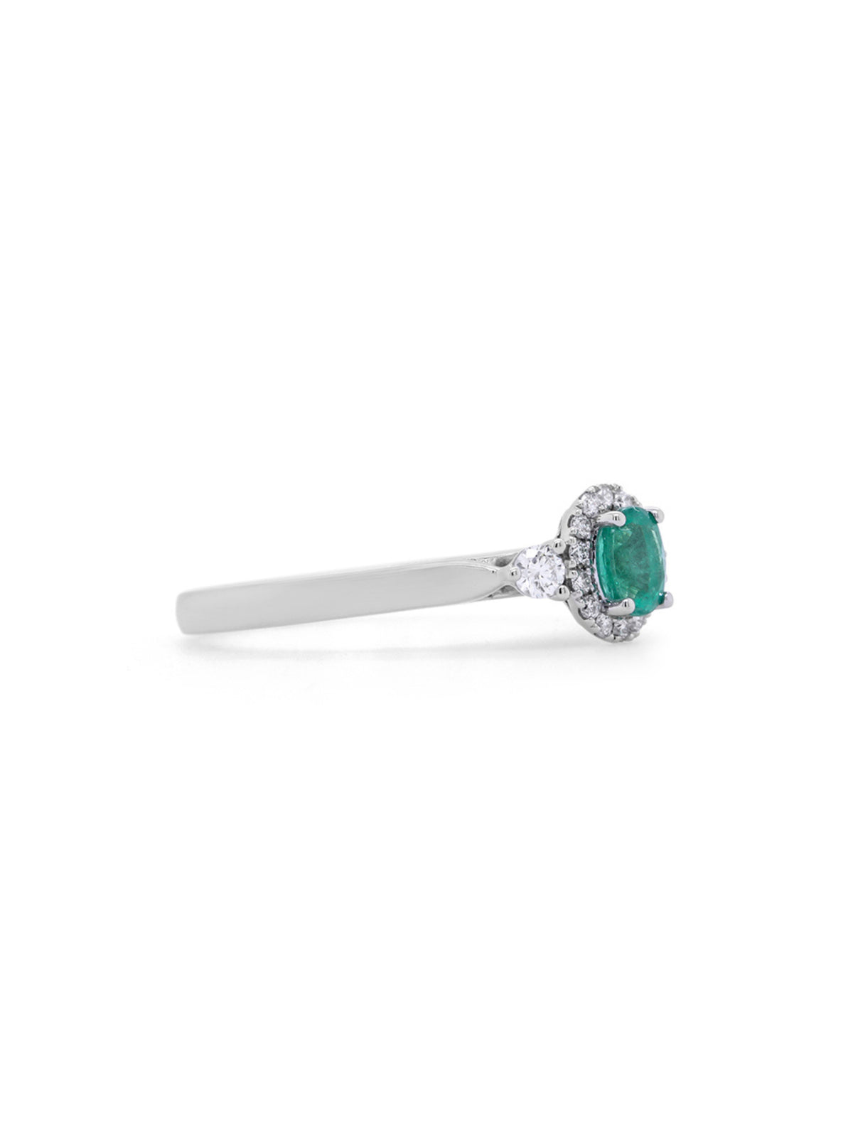 Emerald & Diamond Cluster Ring in 9 Carat White Gold.
