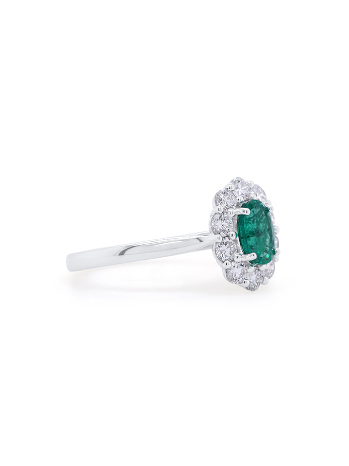 Emerald & Diamond Cluster Ring in 18 Carat White Gold.