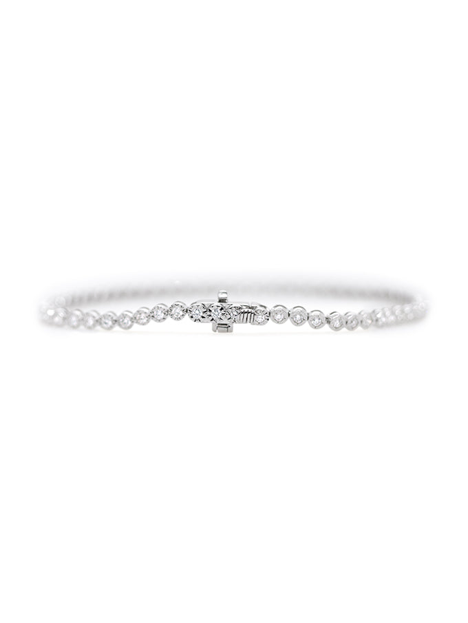 1.40 Carat Diamond Bezel Set Tennis Bracelet in 9 Carat White Gold
