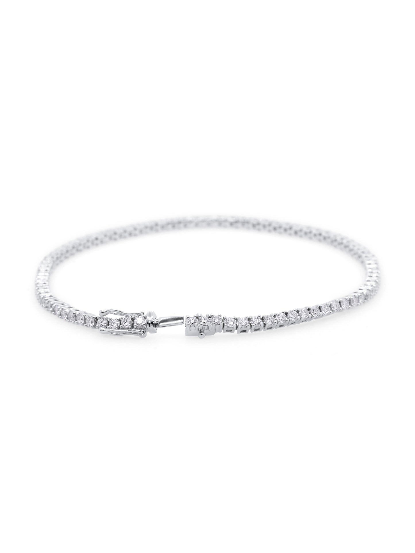 Lab Grown 2.35 Carat Diamond Tennis Bracelet in 9 Carat White Gold