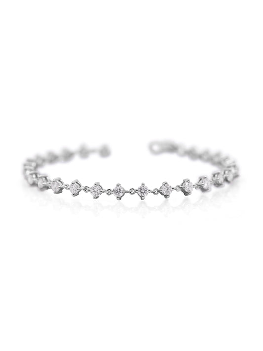 Lab Grown Diamond Set Bracelet, 9K White Gold, 26=2.60ct.