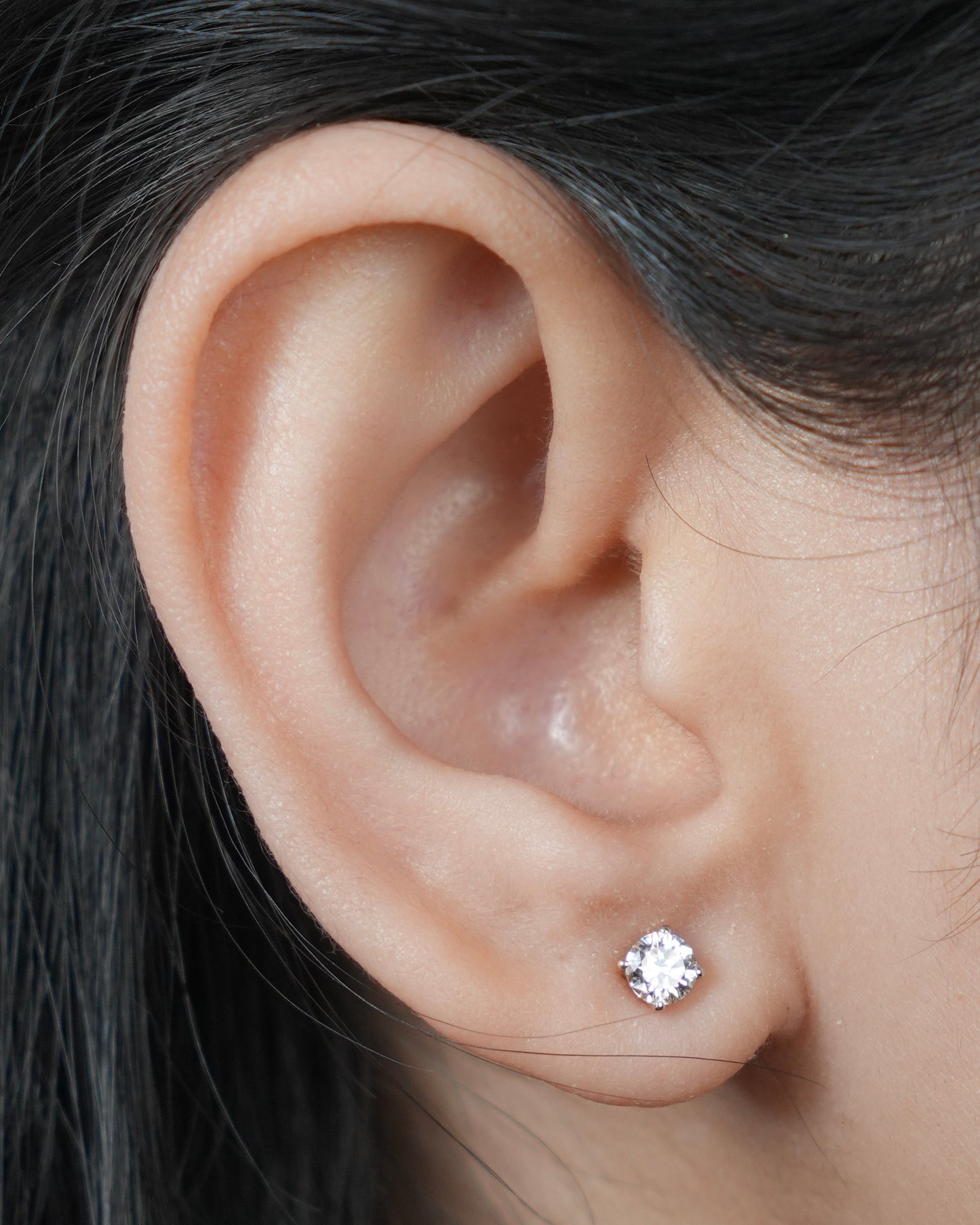 Lab Grown Classic Diamond 18 Carat Yellow Gold Stud Ear Rings.T=0.50ct