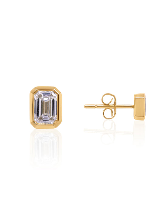 Lab Grown Diamonds Emerald Cut Stud Earrings, 2x0.34ct 9K Yellow Gold.