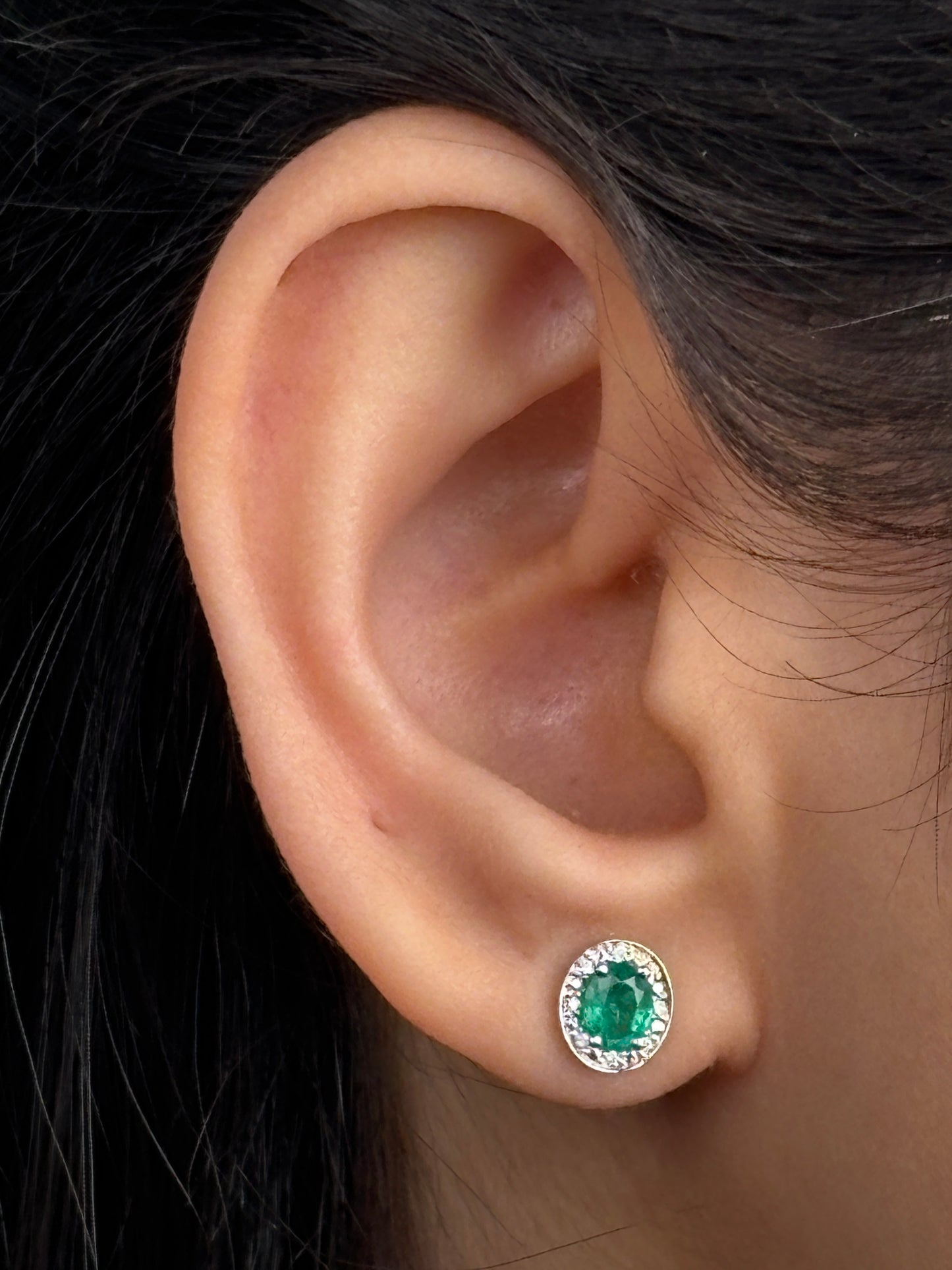 Emerald & Diamond Halo Earring, 9K White Gold.
