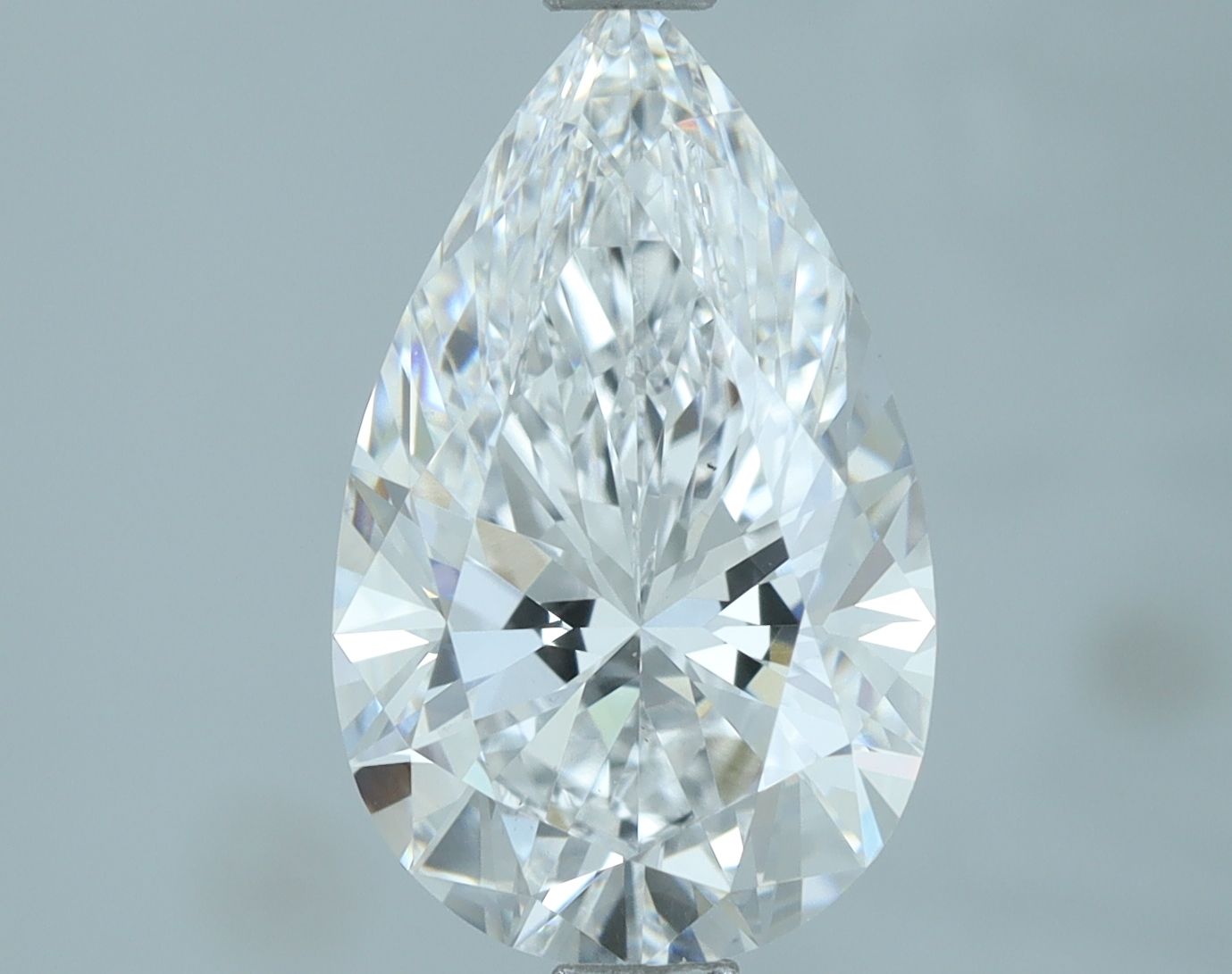 2.1 Carat D-VS1 Pear Lab Diamond
