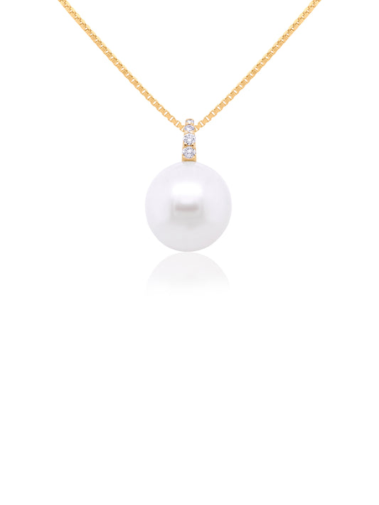 13mm Tahitian Pearl Pendant in 9 Carat White Gold.