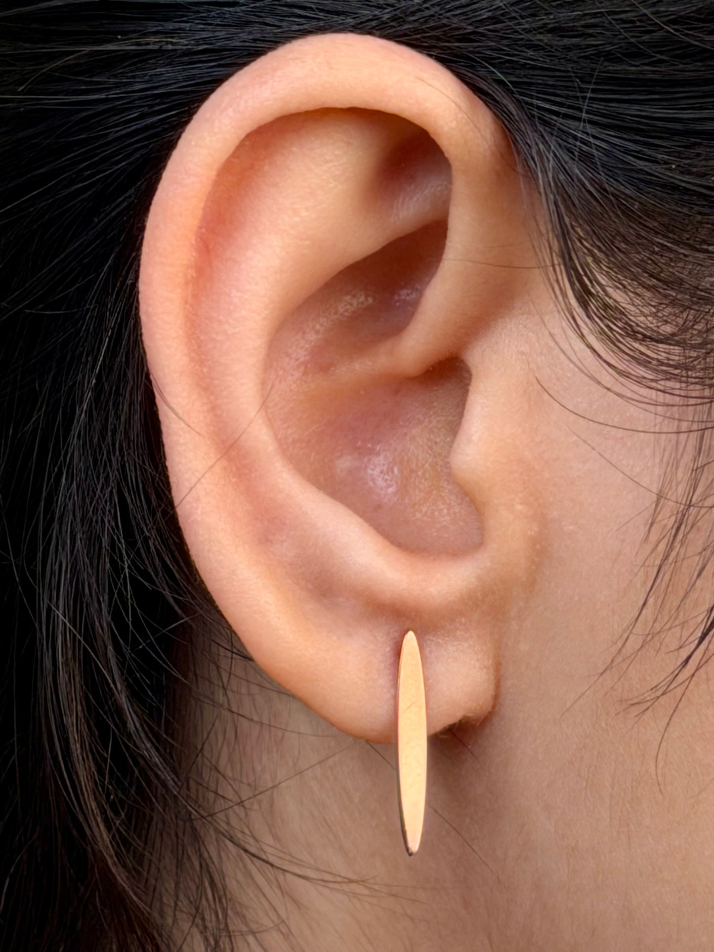 Rose Gold Bar Drop earrings, 9K.