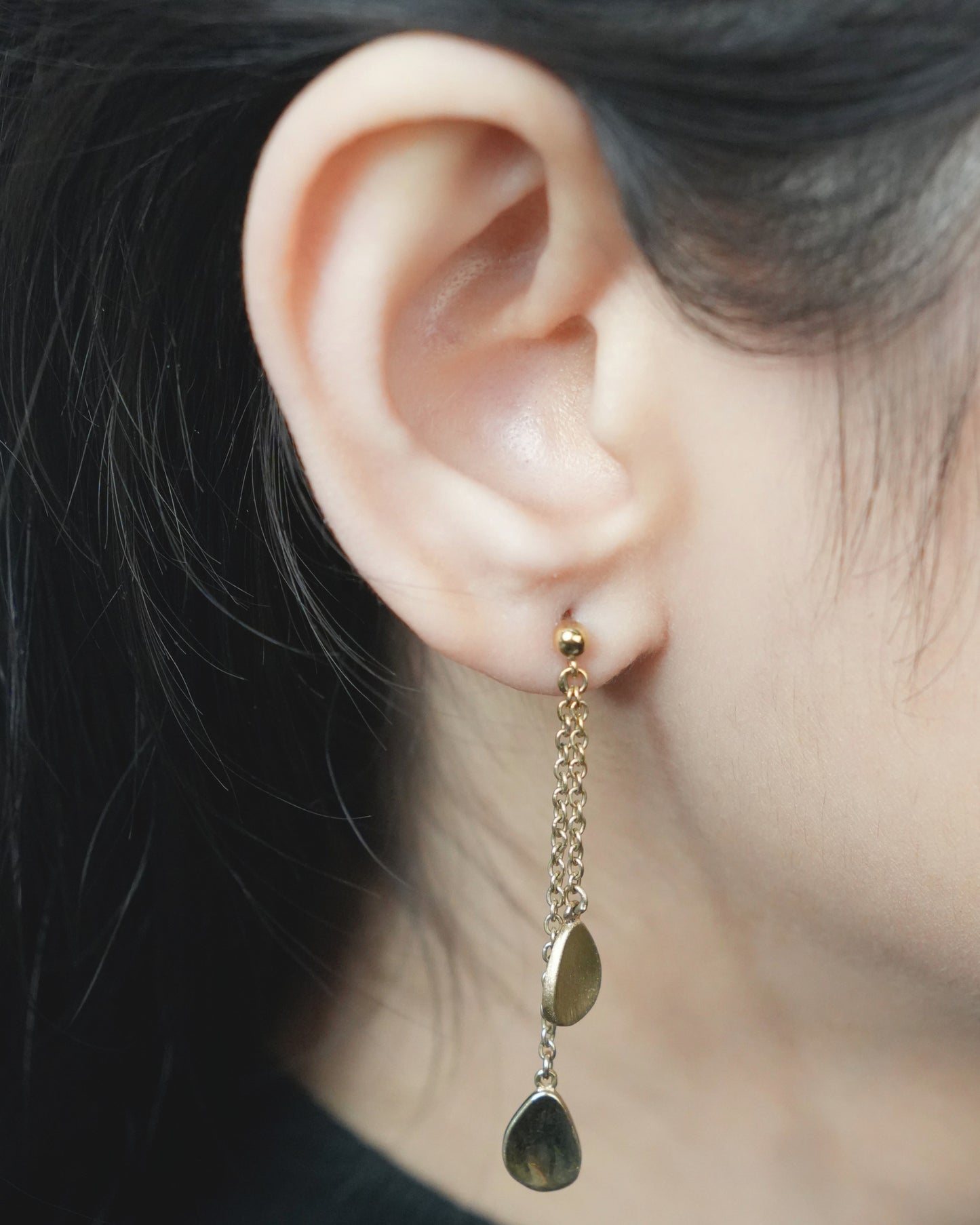 Disc drop Earrings, 9k yg