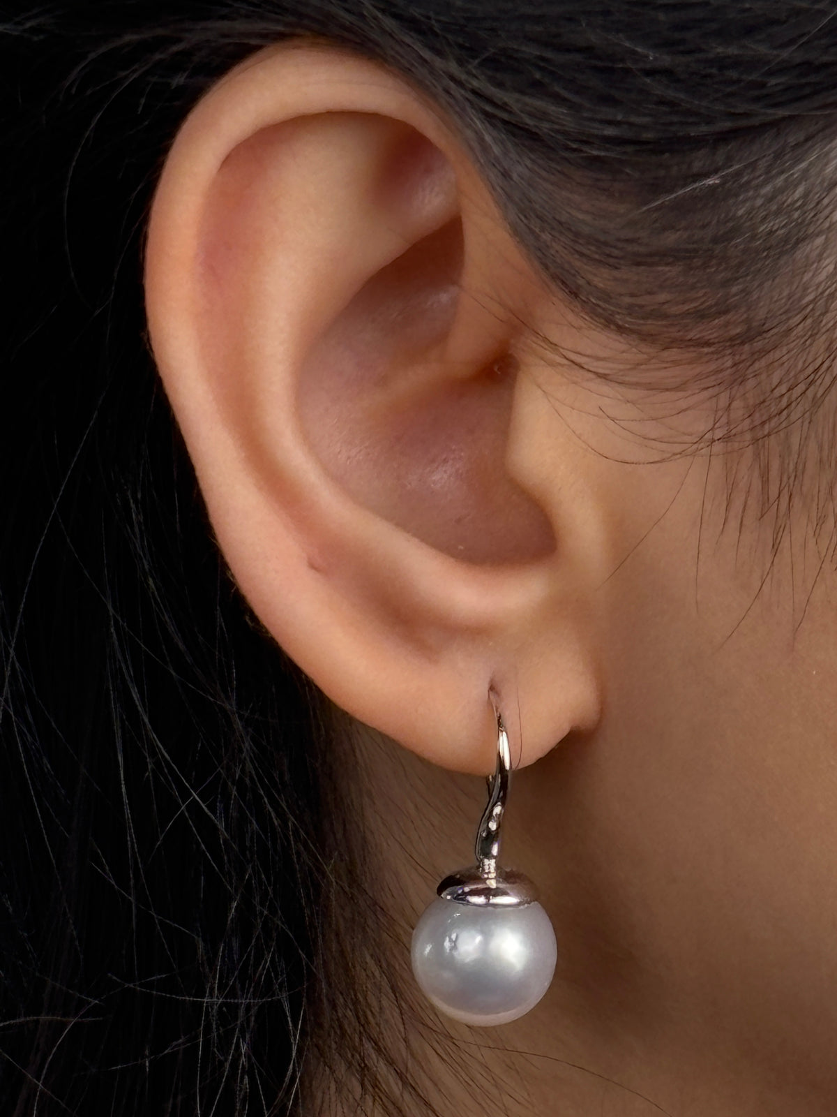 11 mm South Sea Pearl Shephed Hook Earrings in 9 Carat White Gold