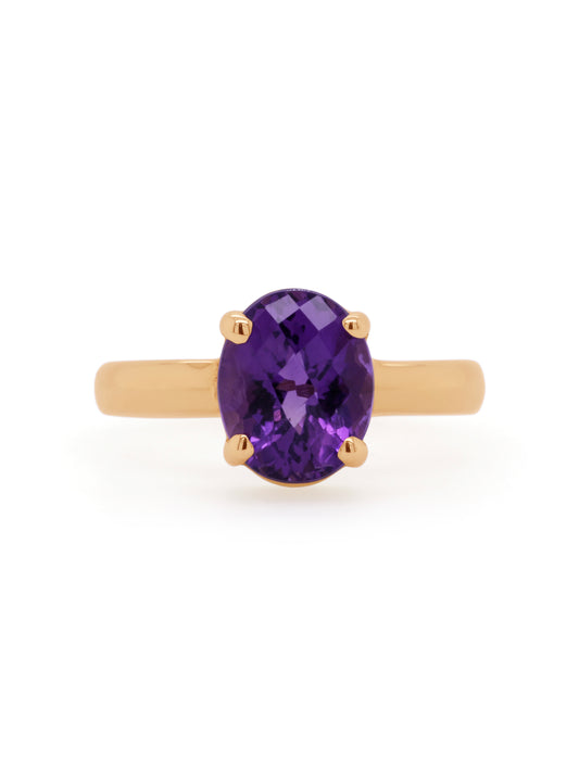 Oval Amethyst Ring, 9K Yellow Gold
