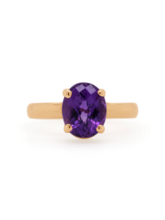 Oval Amethyst Ring, 9K Yellow Gold