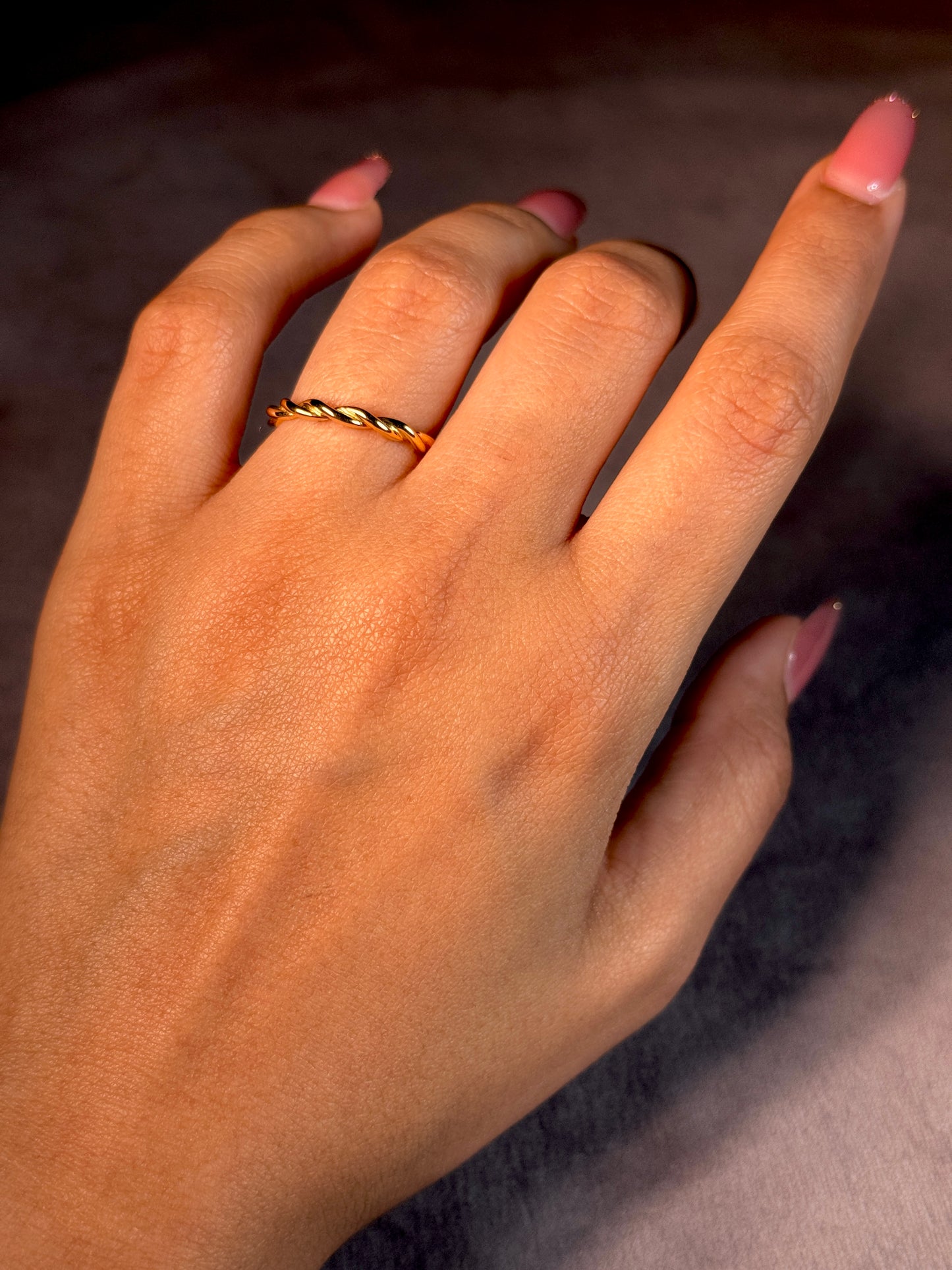 Twist Style Ring in 18 Carat Yellow Gold