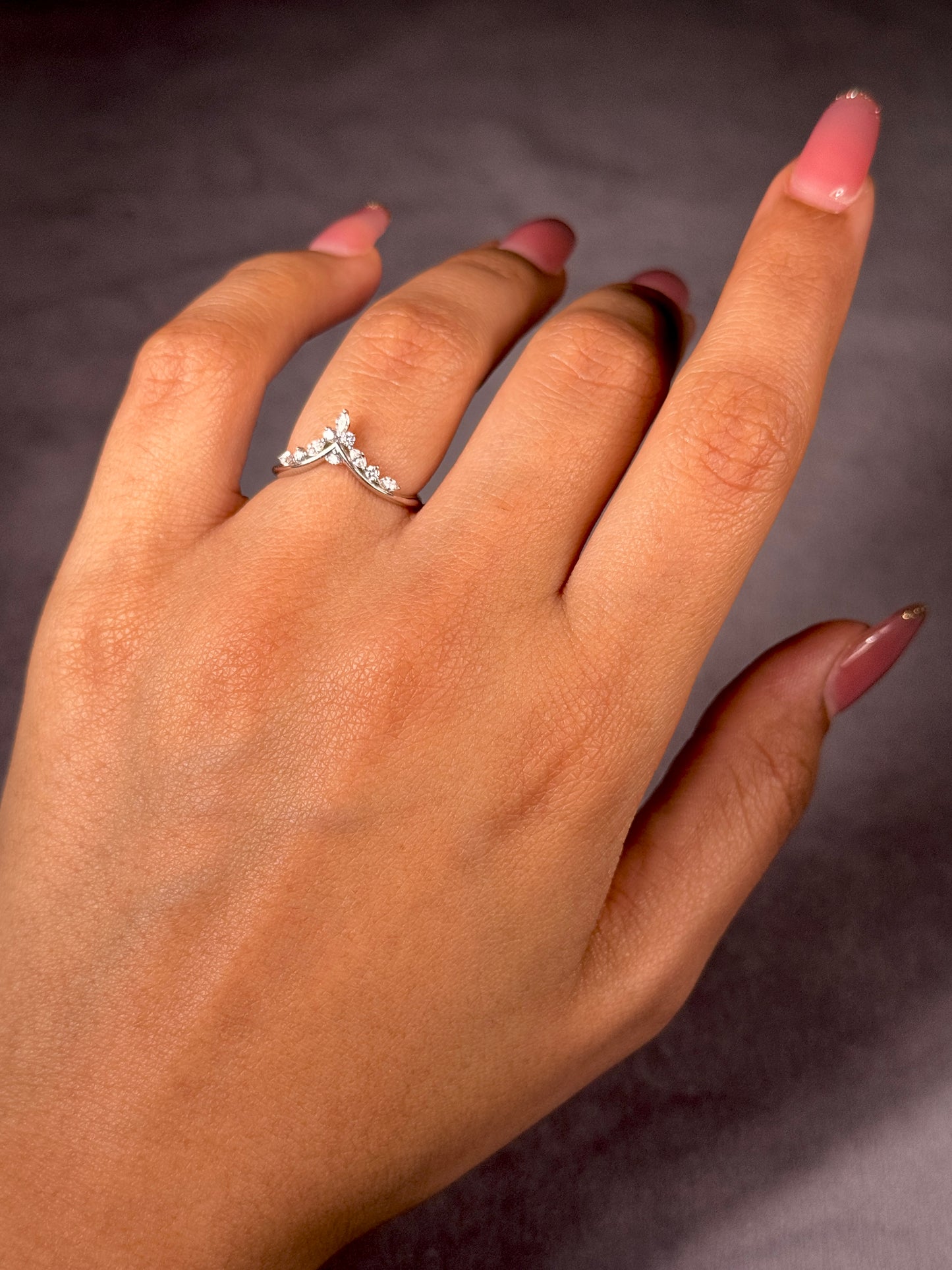 White Gold Diamond Set Band, 18 Carat, T=0.18ct.