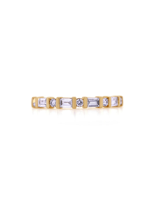 Lab Grown Baguette & RBC Diamond Ring in 9 Carat Yellow Gold, T=0.53ct