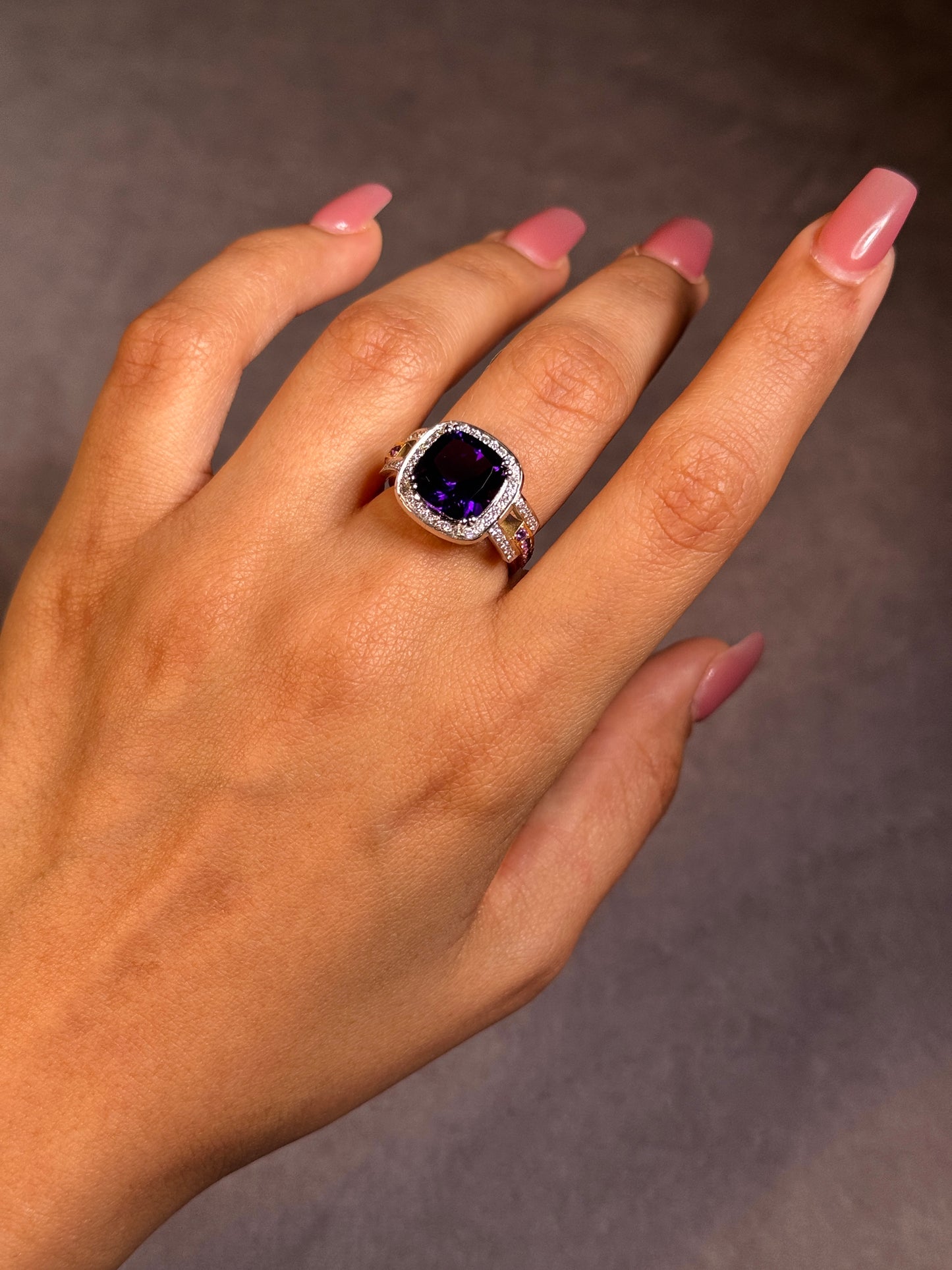 Georges Guillaume Ring, Amethyst & Diamond, 18 Carat 2 tone Gold.