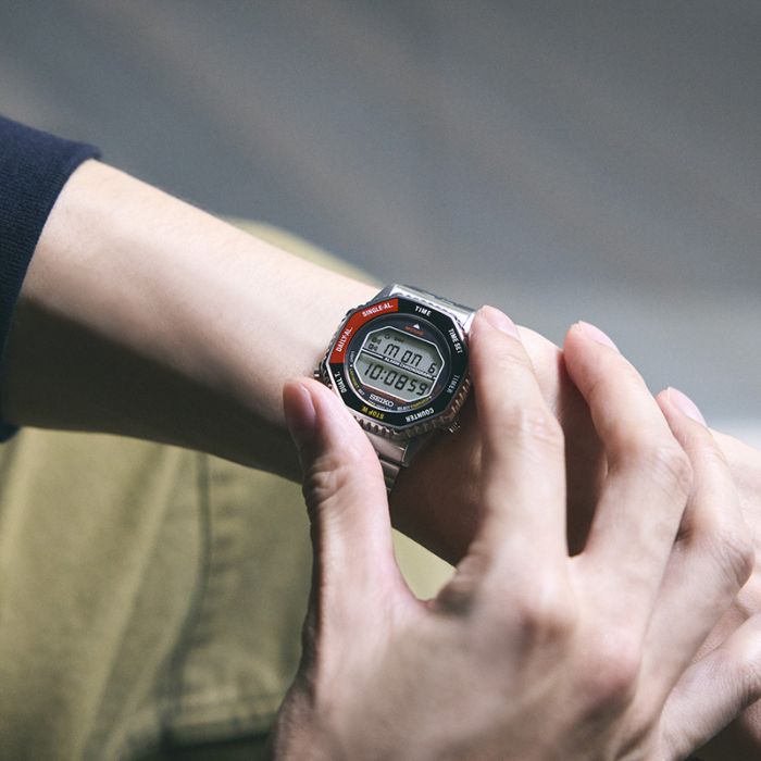 SMGG19P Seiko Digital Watch, Bracelet Band